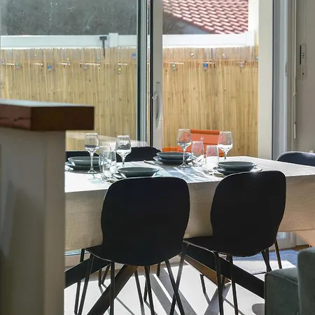 Maison De 4 Pers Jardin Agreable - Sur 別荘 *
