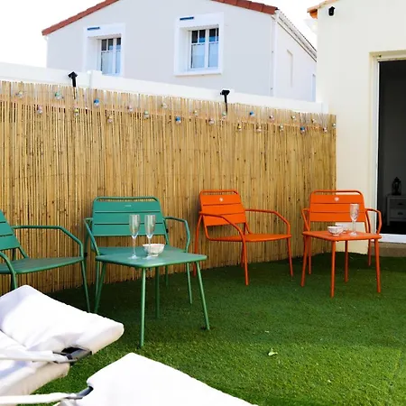 Maison De 4 Pers Jardin Agreable - Sur * オロンヌ・シュル・メール