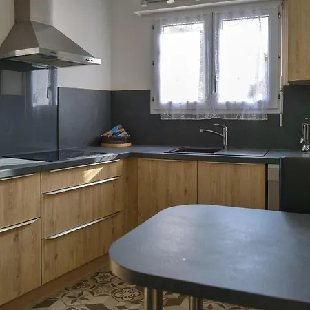 Maison De 4 Pers Jardin Agreable - Sur *